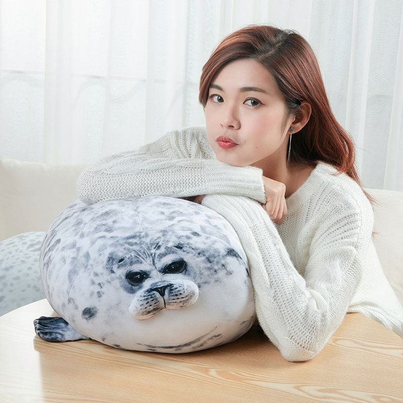 Coussin peluche phoque potelé – Happy ou Angry, plusieurs tailles