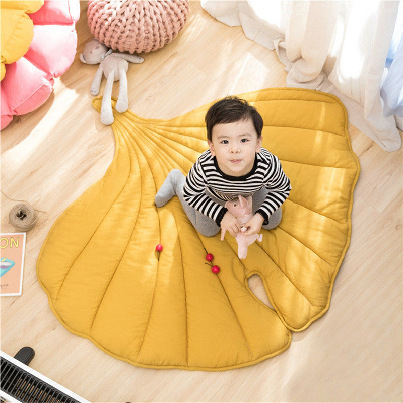 Tapis d'éveil bébé feuille