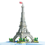 Modèle gray micro mini blocs tour eiffel led with red flag and green trees at base