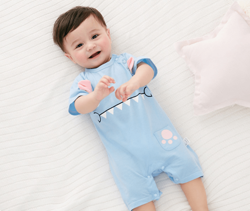 Grenouillère pour bébé bleue et rose