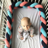 Braided crib bumper for baby