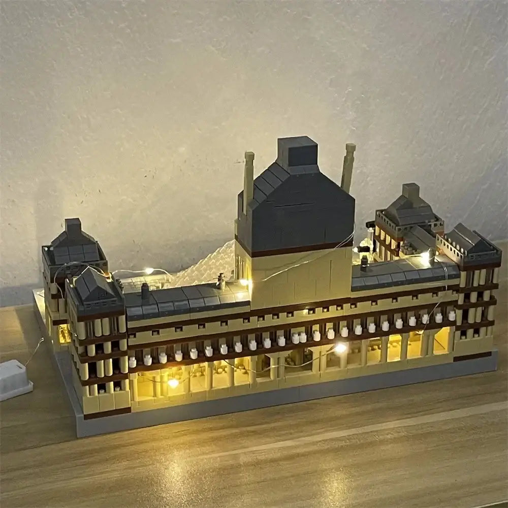 Nanoblock Louvre Museum Pyramid