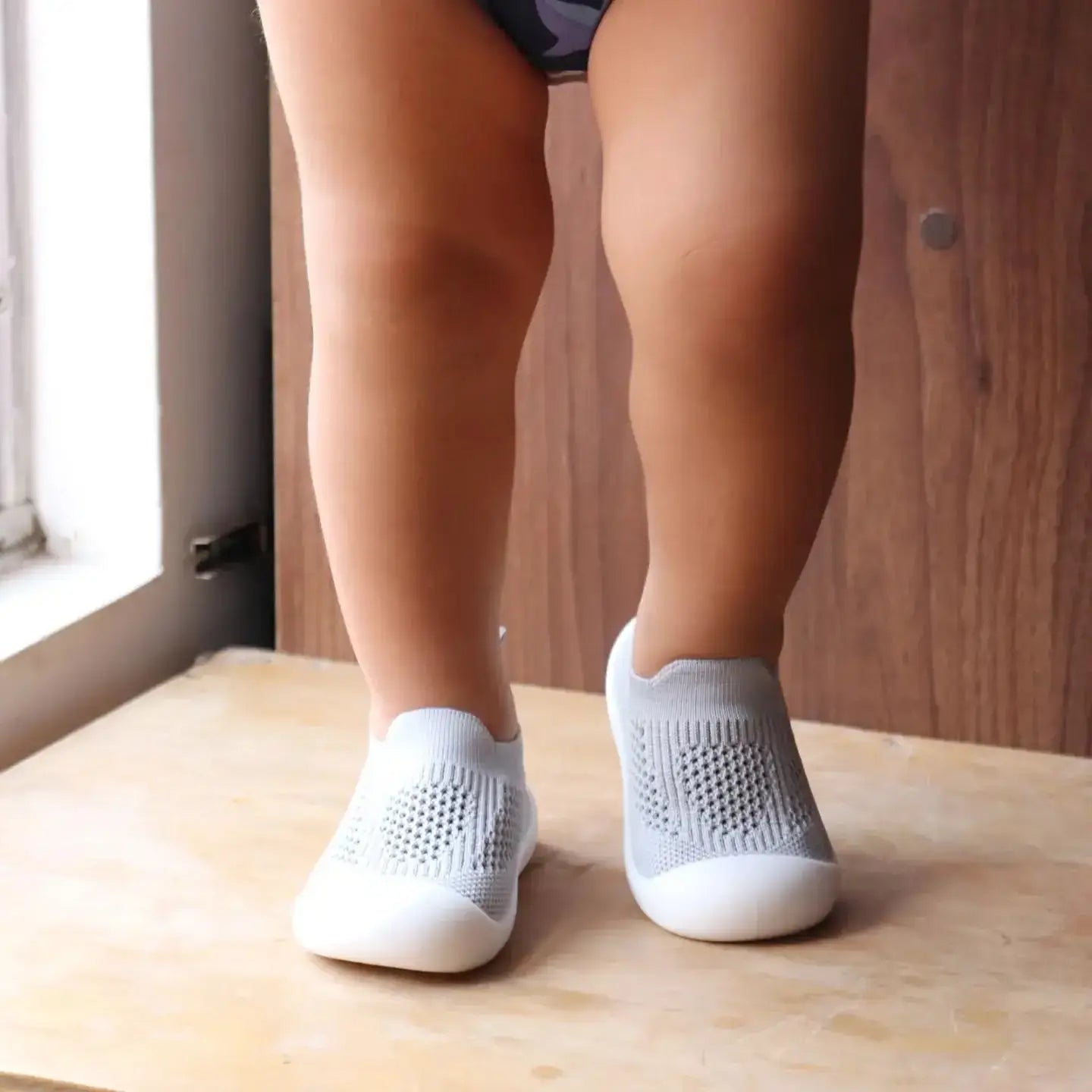 Scarpine in Maglia Traspirante per Neonato | AirySteps