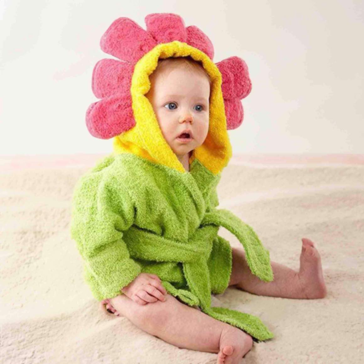 Peignoir à capuche Critter Comfort™ en coton biologique (serviette éponge sans produits chimiques)