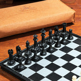 Jeu d'échecs de voyage (pochette feutrine)