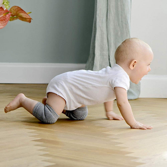 Anti-slip adjustable baby safety knee pads