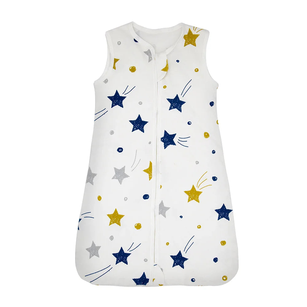 Star-patterned summer sleep sack