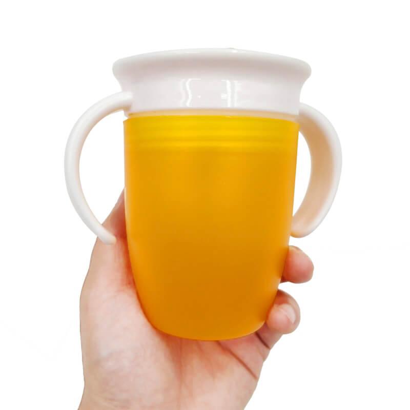Learning cup <br> MagikCup™ <br> Buy 1, get 1 free