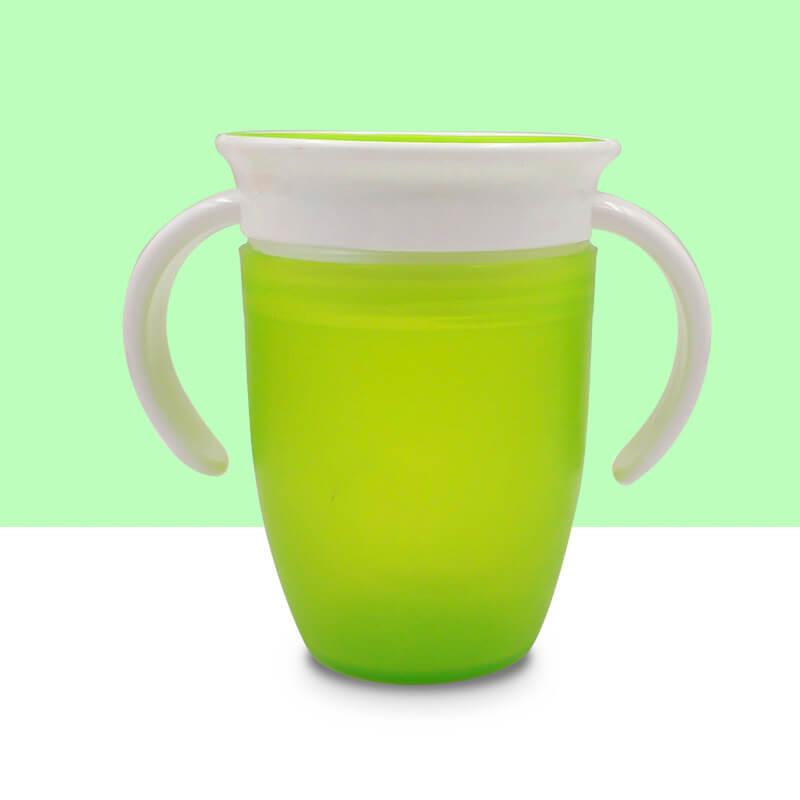 Learning cup <br> MagikCup™ <br> Buy 1, get 1 free