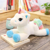 Unicorno di peluche per bambino
