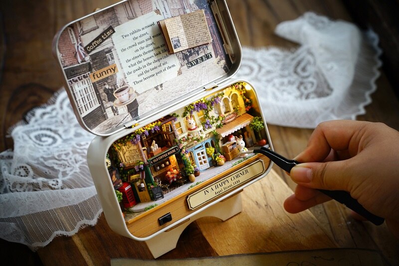 Boite Maison de Poupées