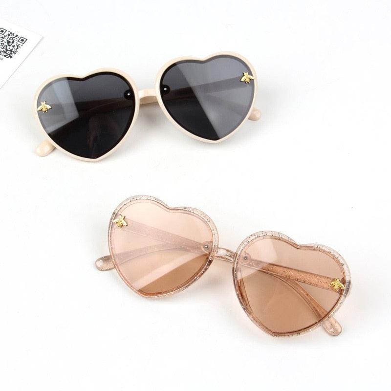 Occhiali da sole retrò a forma di cuore