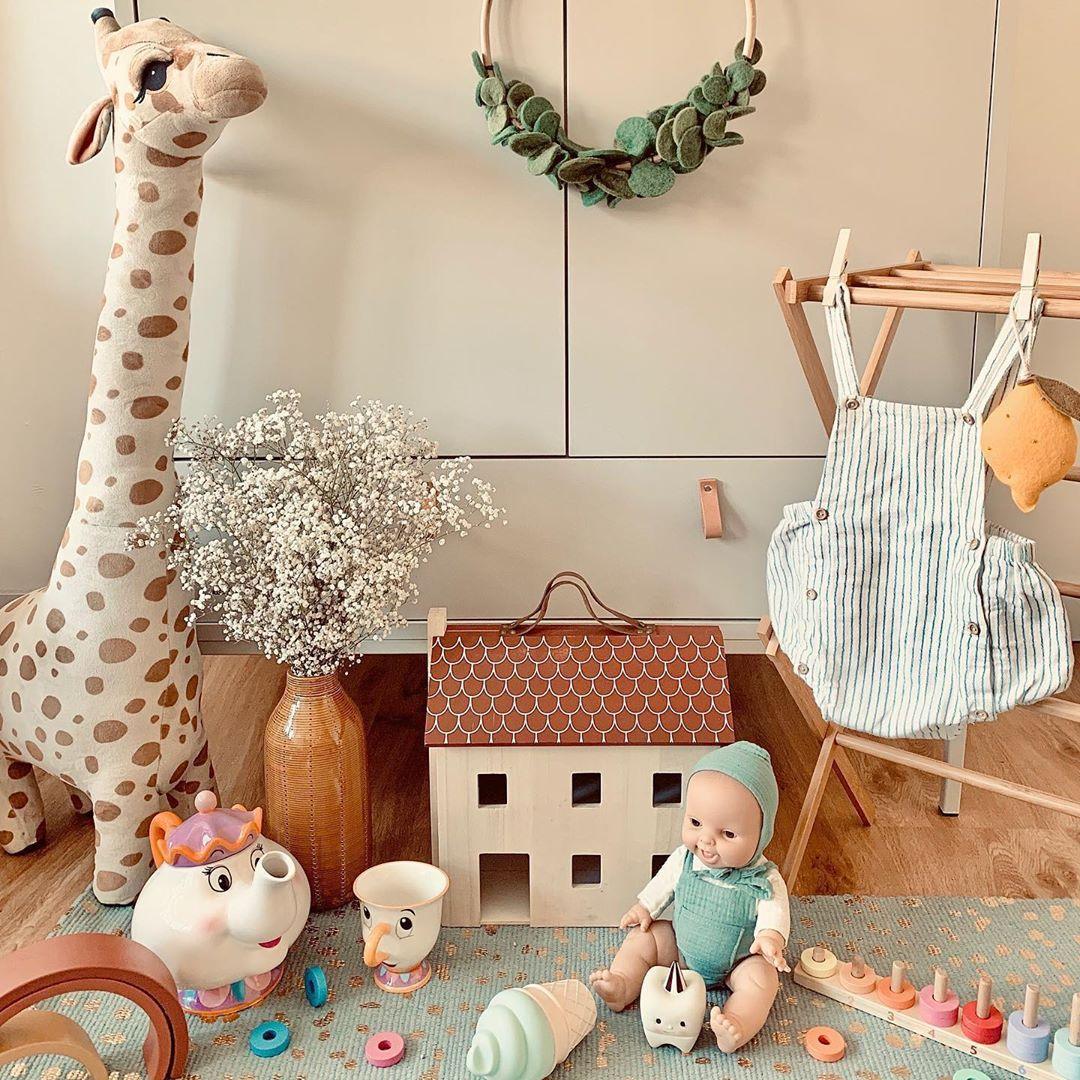 Giraffa di peluche per bambini