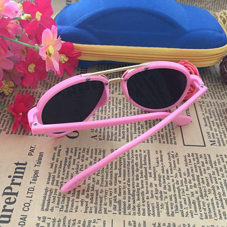 occhiali da sole colorati per bambini