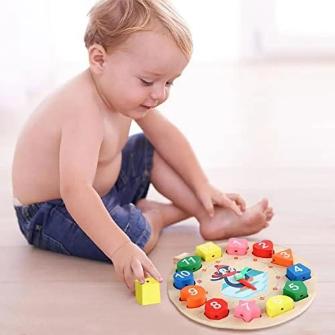 Montessori Wooden Clock - Bébé Pingouin™