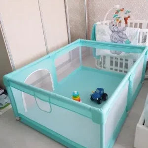 Parco giochi per neonati e bambini piccoli