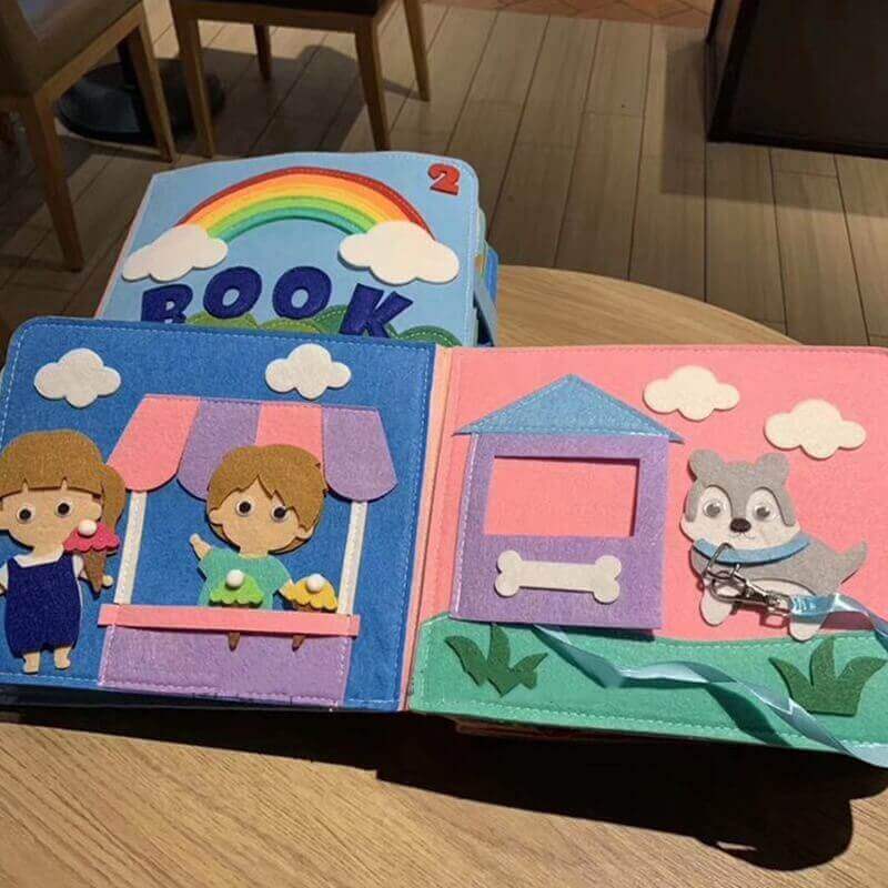 Quiet Book sensoriale Montessori (libro di attività in feltro a tema arcobaleno)