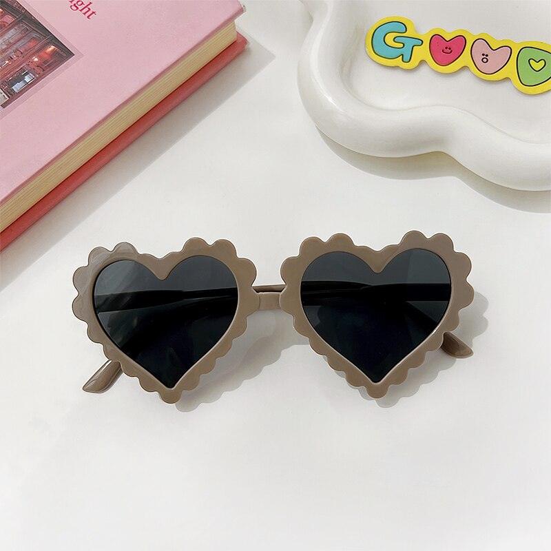 Lunettes de soleil en coeur pour enfant