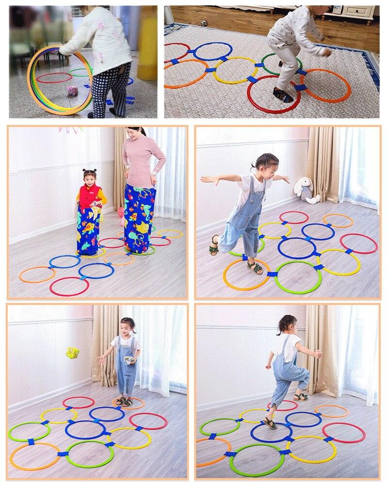 Jeu de Marelle avec Cerceaux