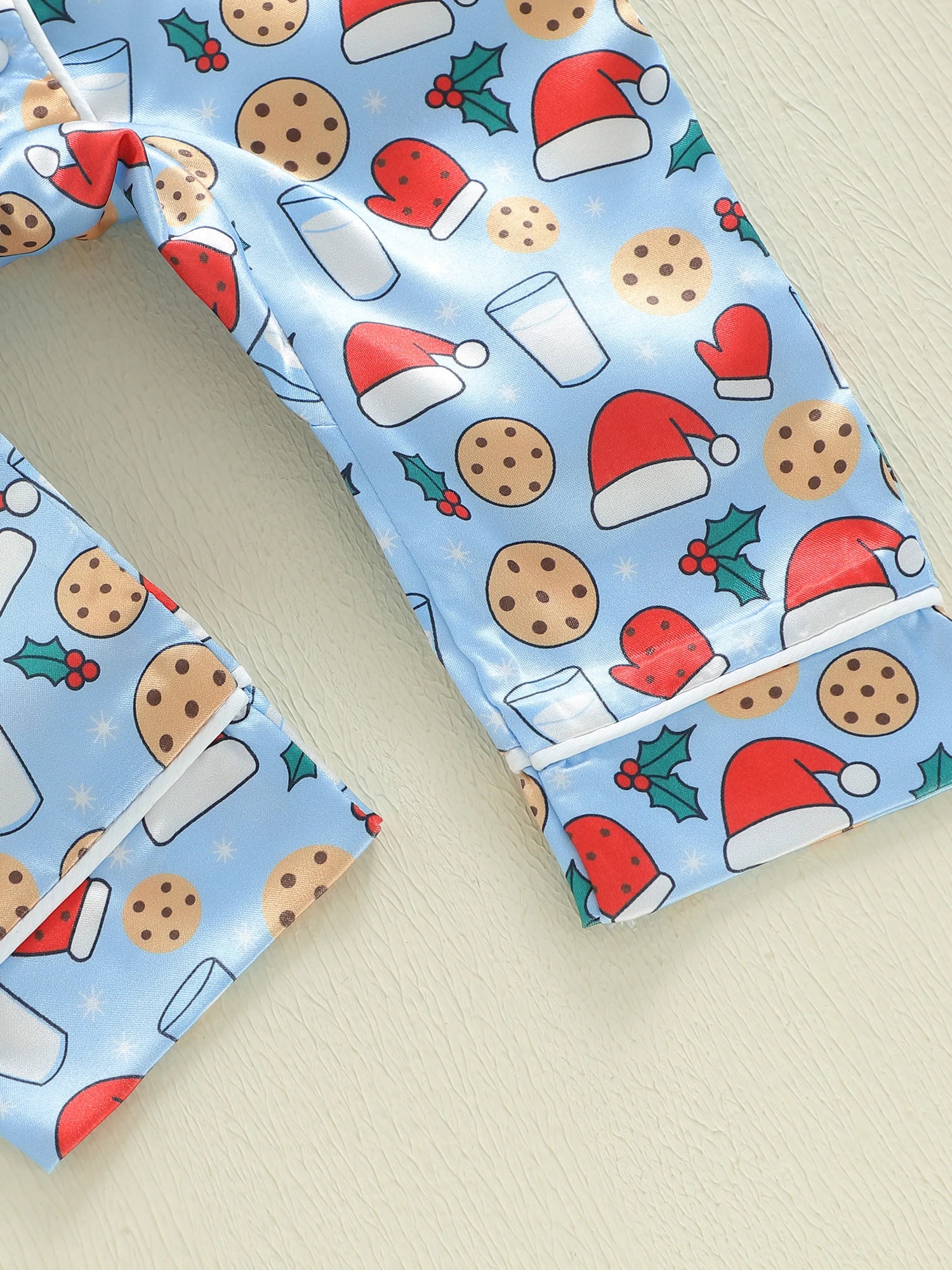 Pyjama bébé sans pieds – imprimé bonnet de Noël