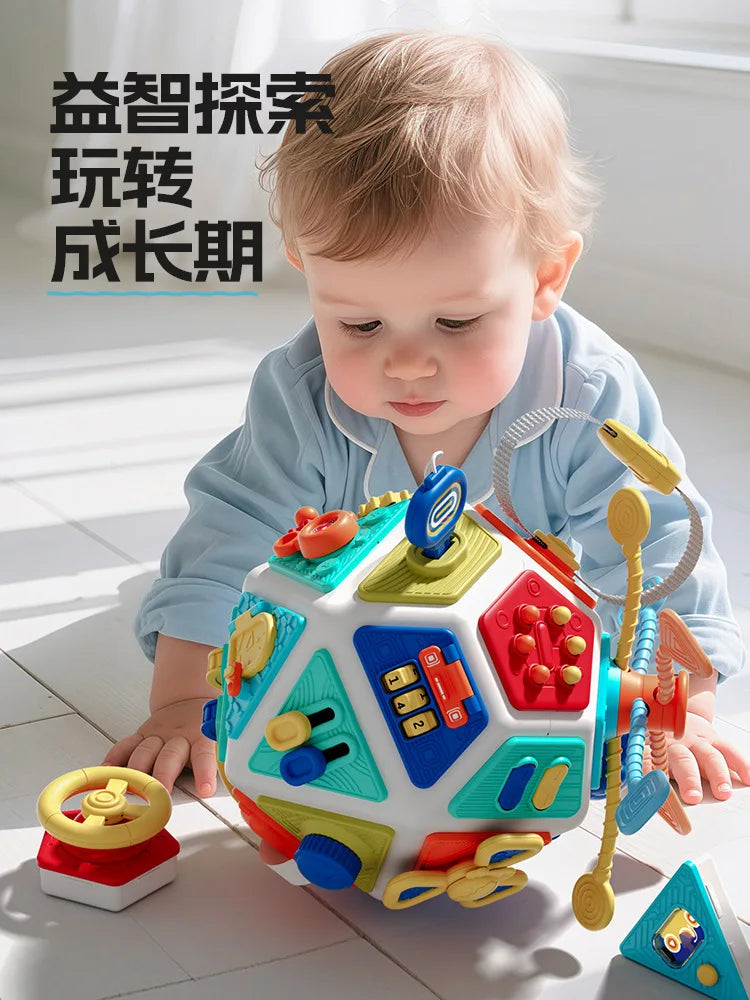 Cube d'activité Montessori – busy board sensoriel de voyage