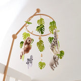 Hochet Mobile pour berceau de bébé de 0 à 12 mois, jouet en feutre de dessin animé, cloche de lit d'animal de forêt, support en bois suspendu, jouet Mobile pour nouveau-né
