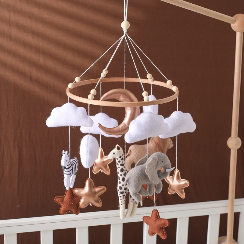 Mobile musical pour lit de bébé en bois, hochets en feutre doux, animaux de dessin animé, boîte à musique pour nouveau-né, jouet suspendu, support de lit, cadeaux pour bébé