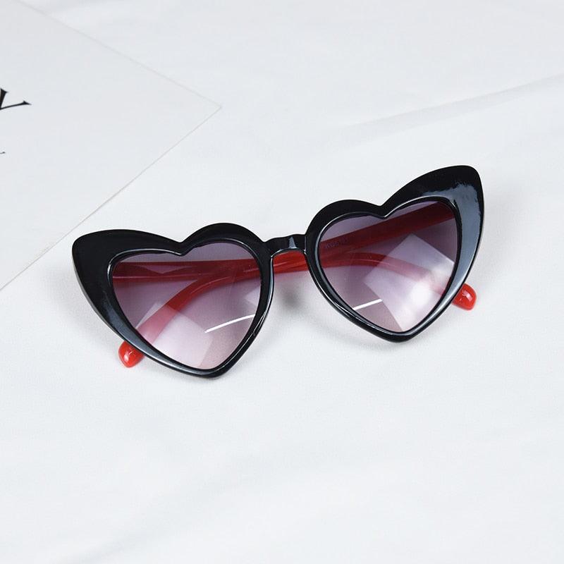 Lunettes de soleil en coeur pour enfant