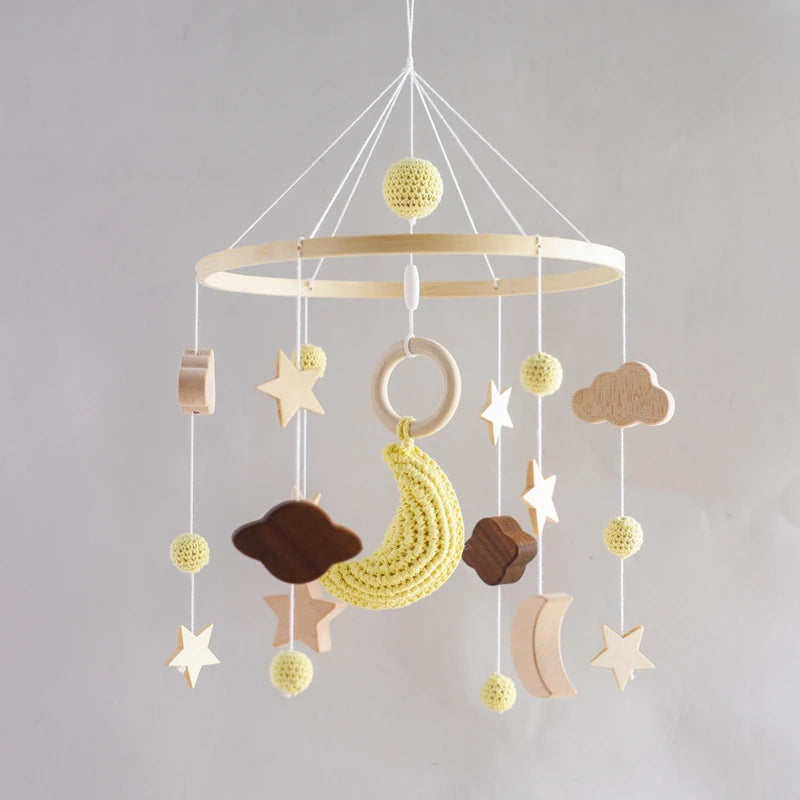Mobile musical pour lit de bébé en bois, hochets en feutre doux, animaux de dessin animé, boîte à musique pour nouveau-né, jouet suspendu, support de lit, cadeaux pour bébé