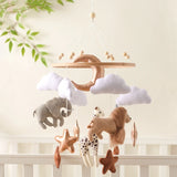 Mobile musical pour lit de bébé en bois, hochets en feutre doux, animaux de dessin animé, boîte à musique pour nouveau-né, jouet suspendu, support de lit, cadeaux pour bébé