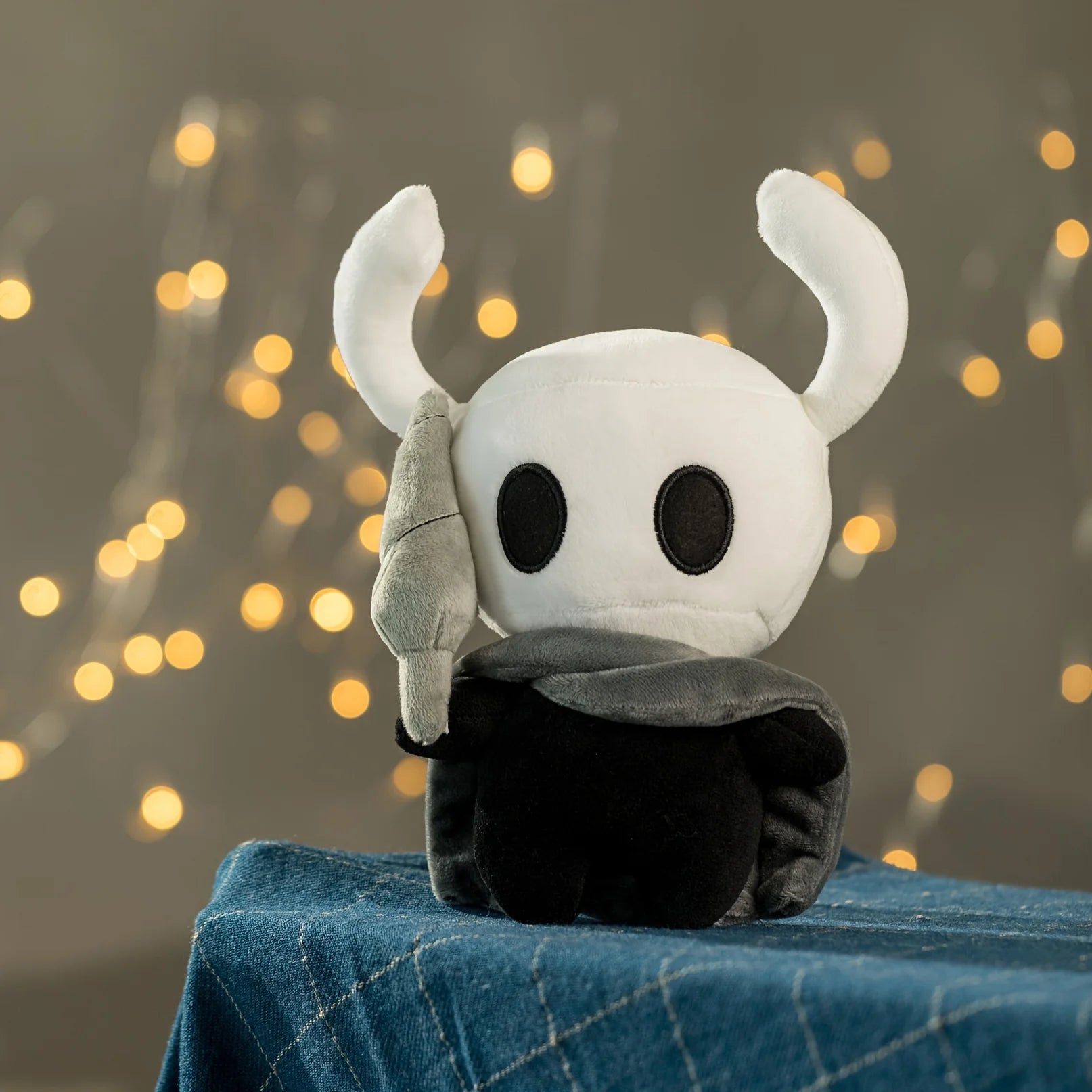 Peluche Hollow Knight 27 cm – à collectionner