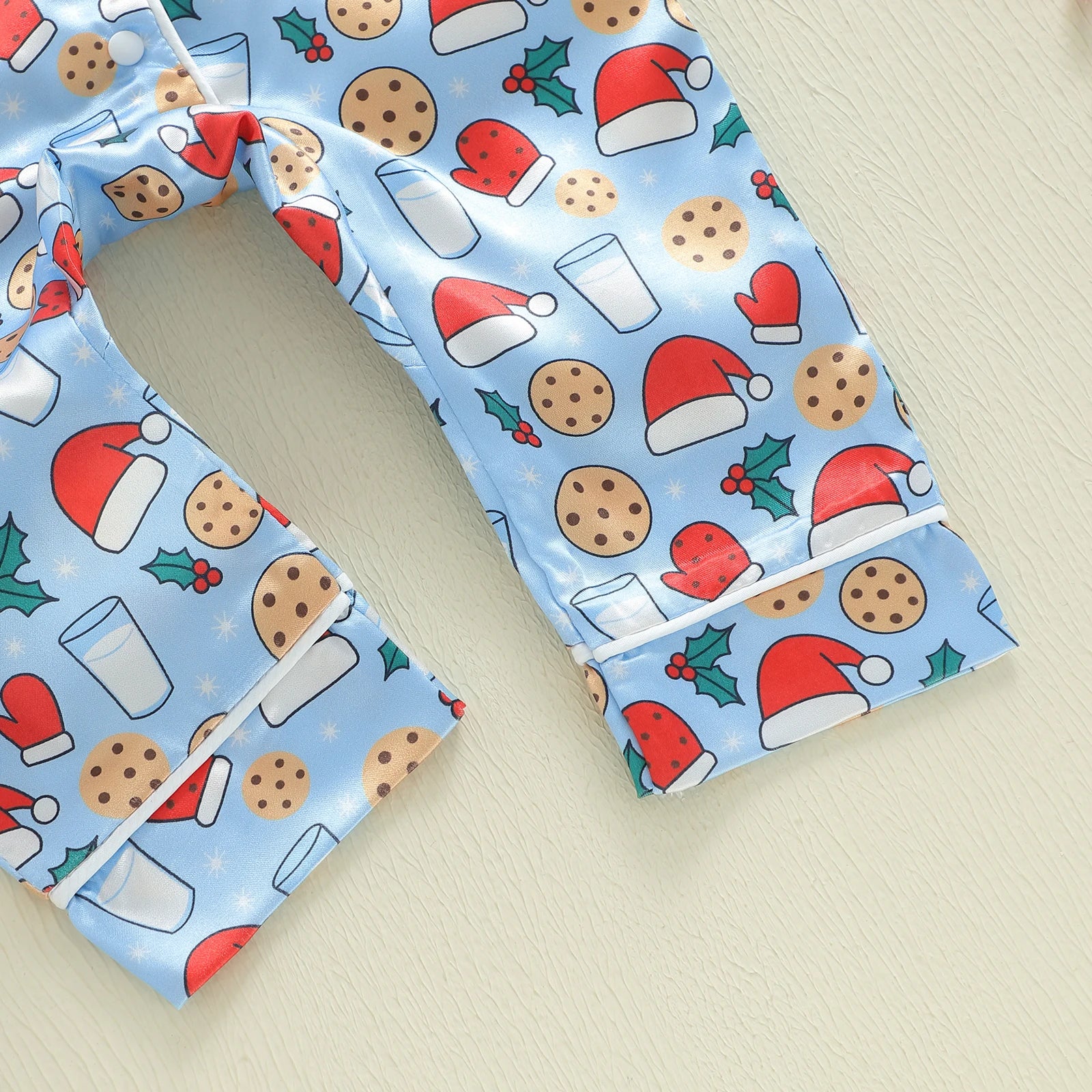Pyjama bébé sans pieds – imprimé bonnet de Noël