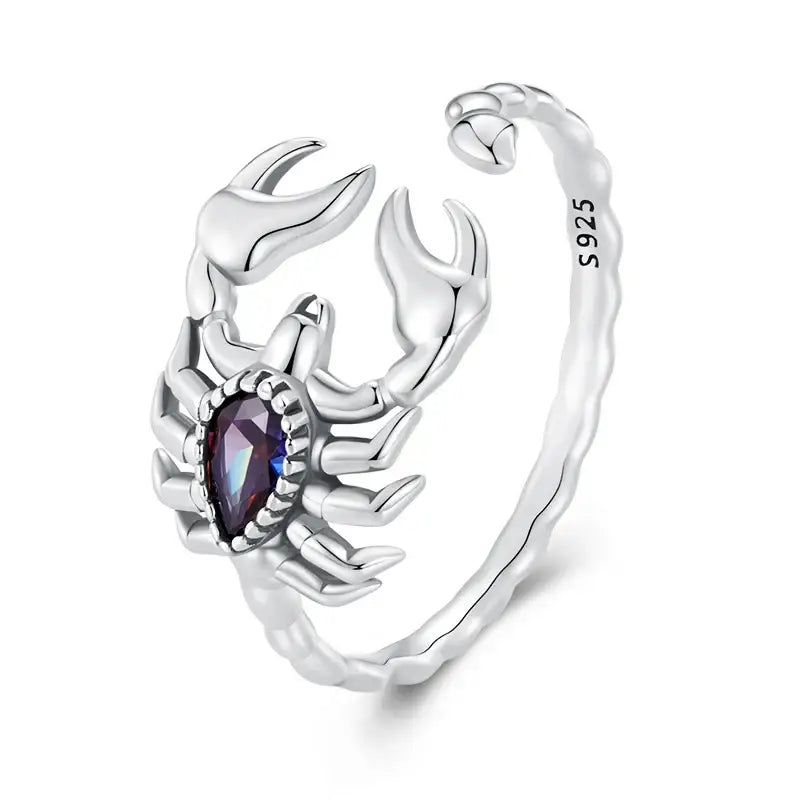 Bague argent 925 scorpion avec diamant scintillant violet facetté bijou unique et bague ajustable élégante