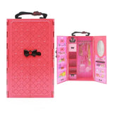 Armoire à vêtements barbie rose en plastique avec poignée noire et porte à motif losanges pour un dressing digne d’une star rêvé barbie