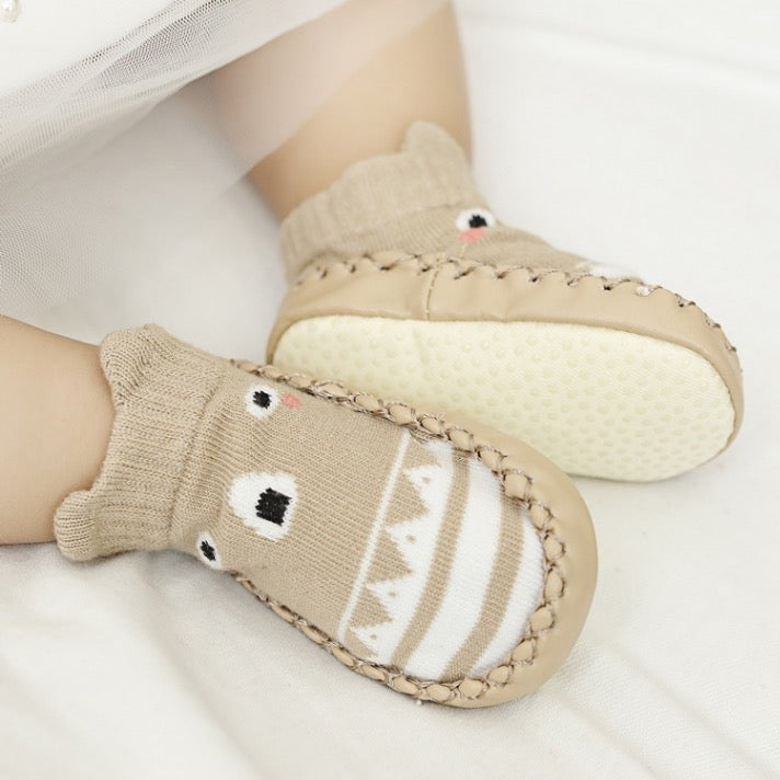 Chaussettes de Sol Bébé Cartoon GripKnit™ – Douces, Antidérapantes et Adorables