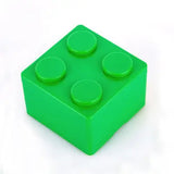 Brique lego® verte brillante avec quatre plots circulaires sur le dessus pour rangement lego acrylique touche lego®