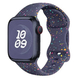Bracelet sport apple watch silicone ado montre en gris foncé avec motif tacheté multicolore pour apple watch ultra