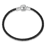 Bracelet tressé femme en cuir noir avec fermoir argenté élégant offrant confort optimal et style raffiné