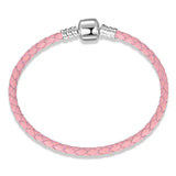 Bracelet tressé femme en cuir rose avec fermoir argenté pour un bijou élégant au confort optimal