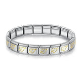 Bracelet charm hapiship argent doré avec maillons rectangulaires entrelacés et pendentif cœur flèche bicolore