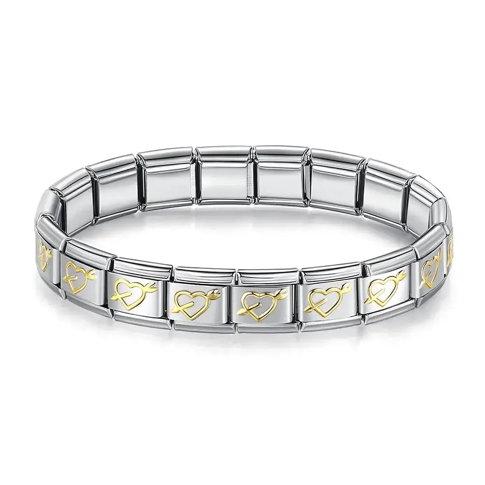 Bracelet charm hapiship argent doré avec maillons rectangulaires entrelacés et pendentif cœur flèche bicolore