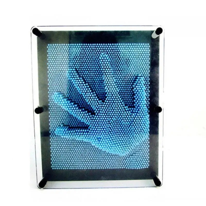 Cadre sculpture art 3d décoration avec pin art main bleue sur panneau transparent à coins noirs pour objet insolite vintage petit farceur