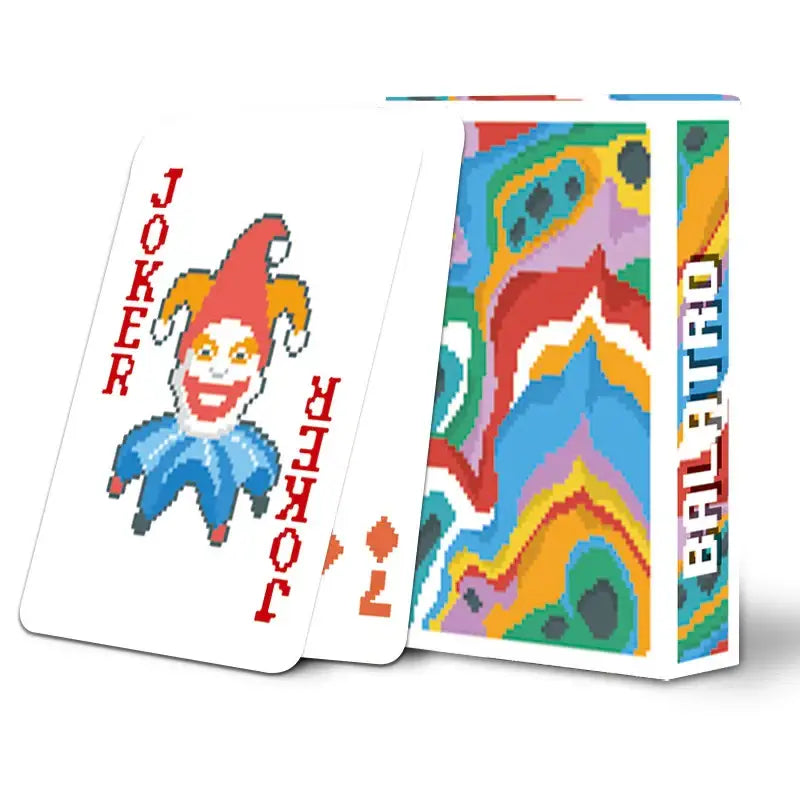 Carte pixelisée joker jeu poker balatro avec design créatif rouge bleu présentée avec boîte aux motifs abstraits colorés bailatiro