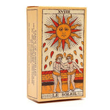 Carte tarot de marseille le soleil avec un soleil orange rayonnant et deux figures enfantines pour développement personnel