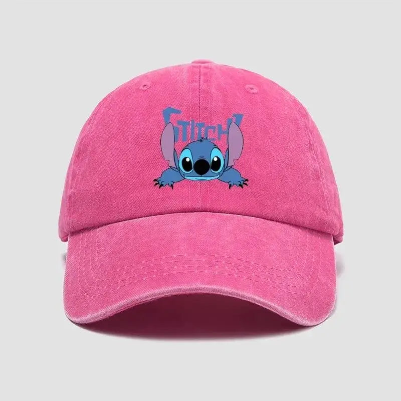 Casquette baseball unisexe disney stitch en coton rose avec un graphisme bleu stitch et texte stitch dessus