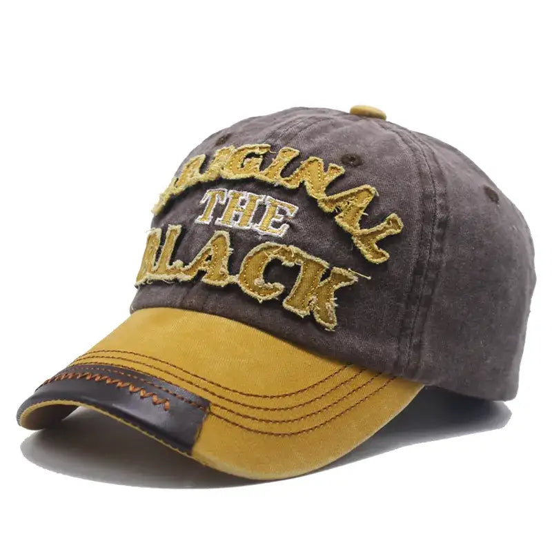 Dark brown casquette mode original unisexe with mustard yellow brim and gold embroidery made d’un tissu durable
