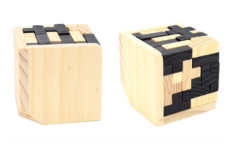 Casse-tête en Bois Le Cube dans le Cube