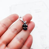 Charm Argent Lapin Magicien