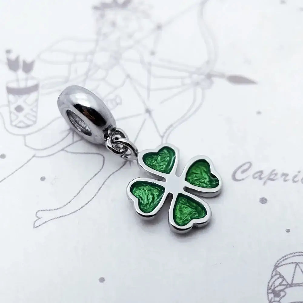 Four-Leaf Clover Charm Necklace Green