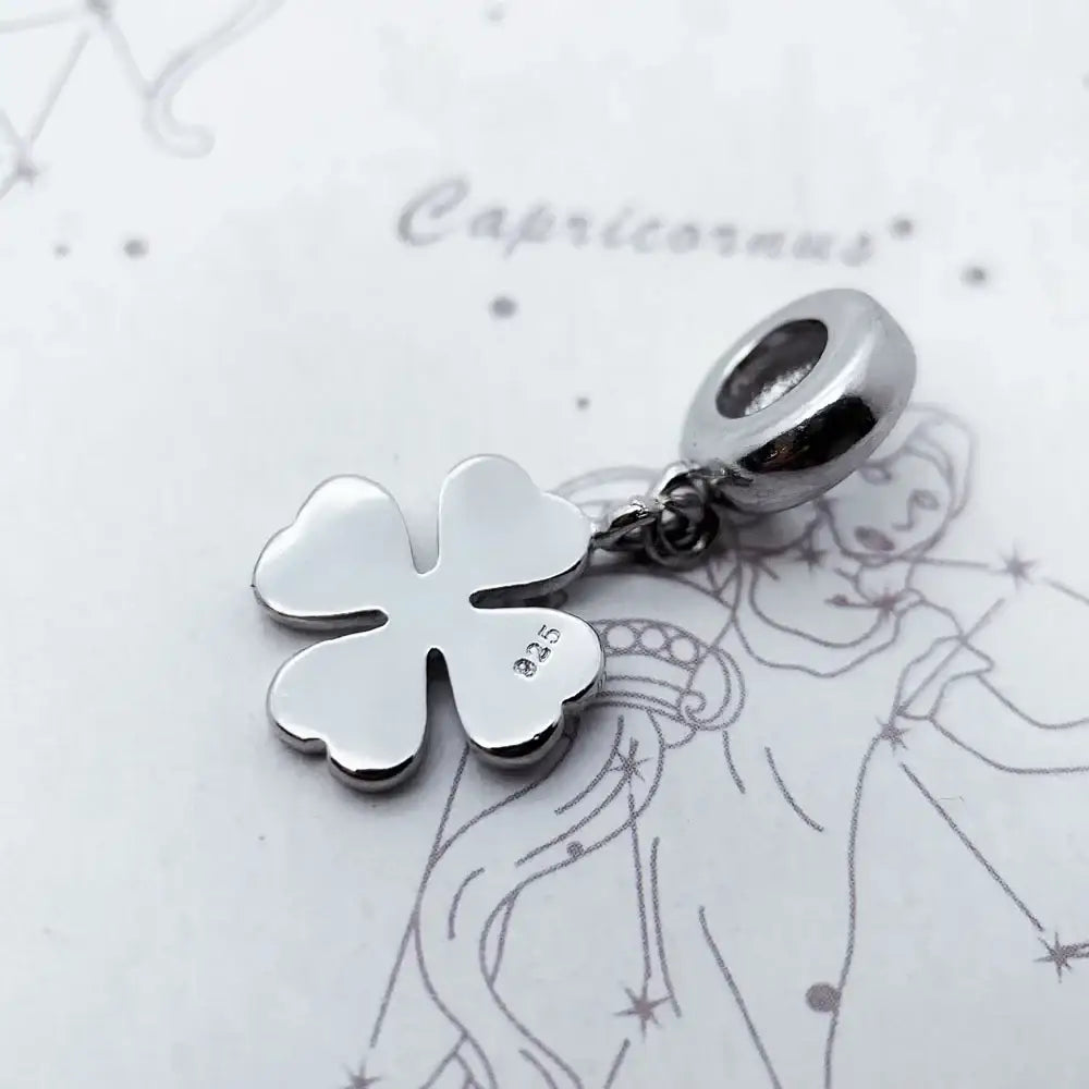 Four-Leaf Clover Charm Necklace Green